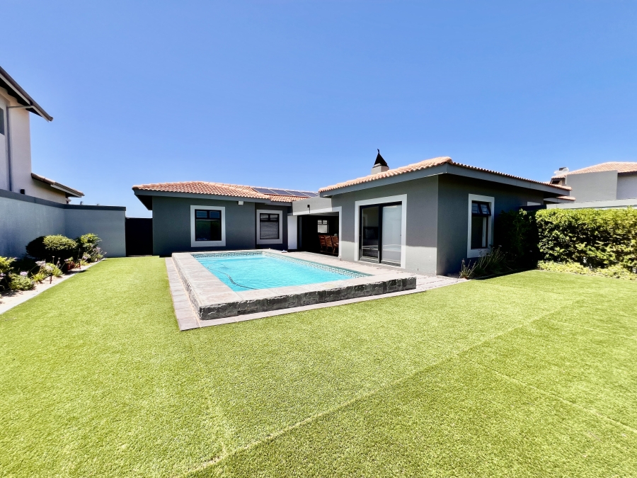 4 Bedroom Property for Sale in Langebaan Country Estate Western Cape